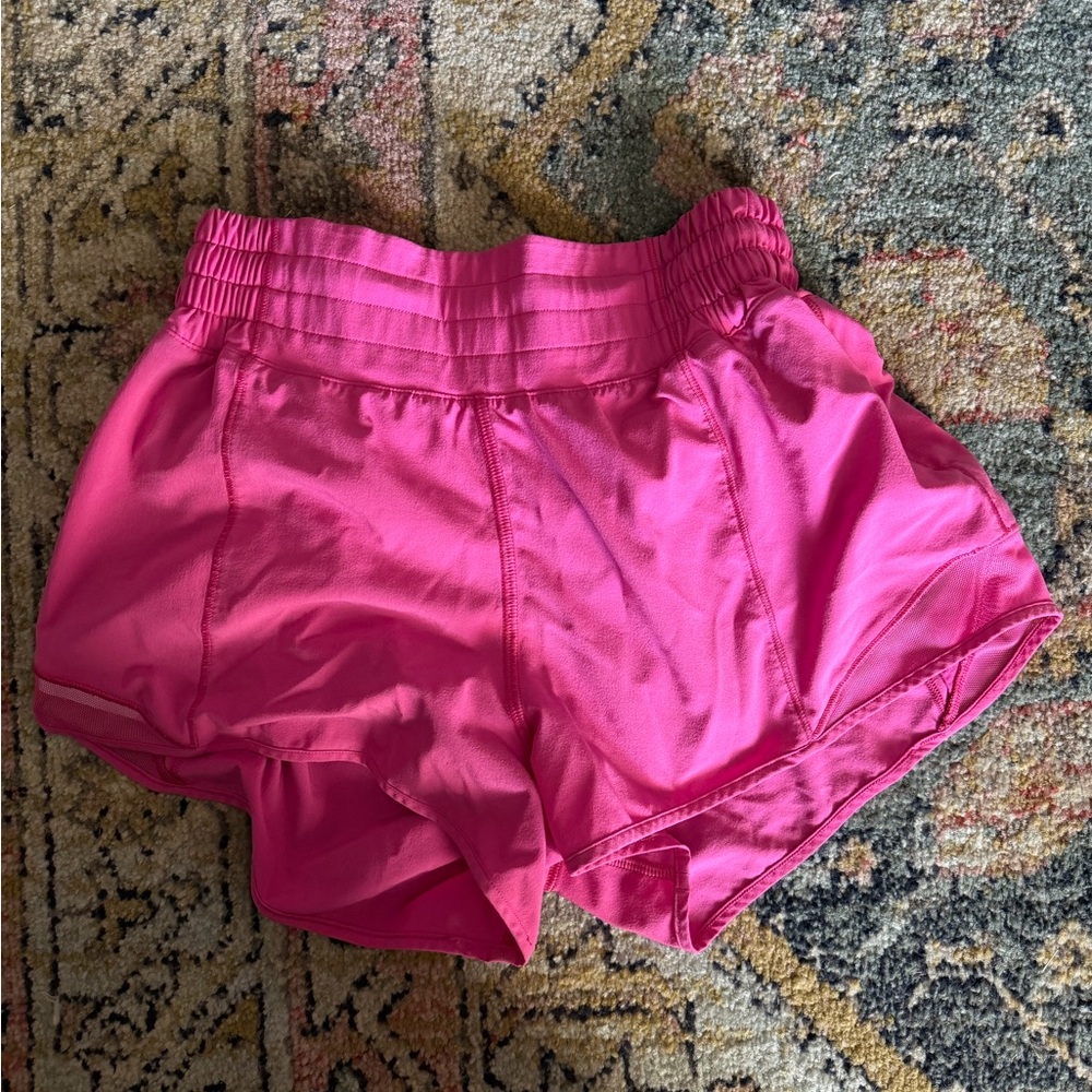 Lululemon Hotty Hot High-rise Shorts